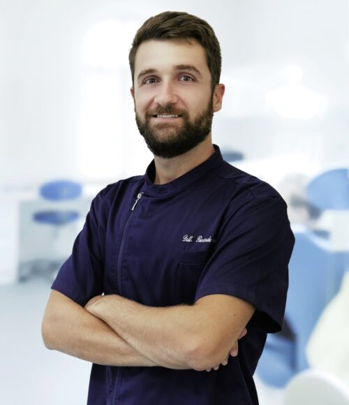 dott Riccardo yacoub studio dentistico balduina e Amelia roma Terni implantologia e impianti dentali studio dentistico yacoub Amelia dentista bravo